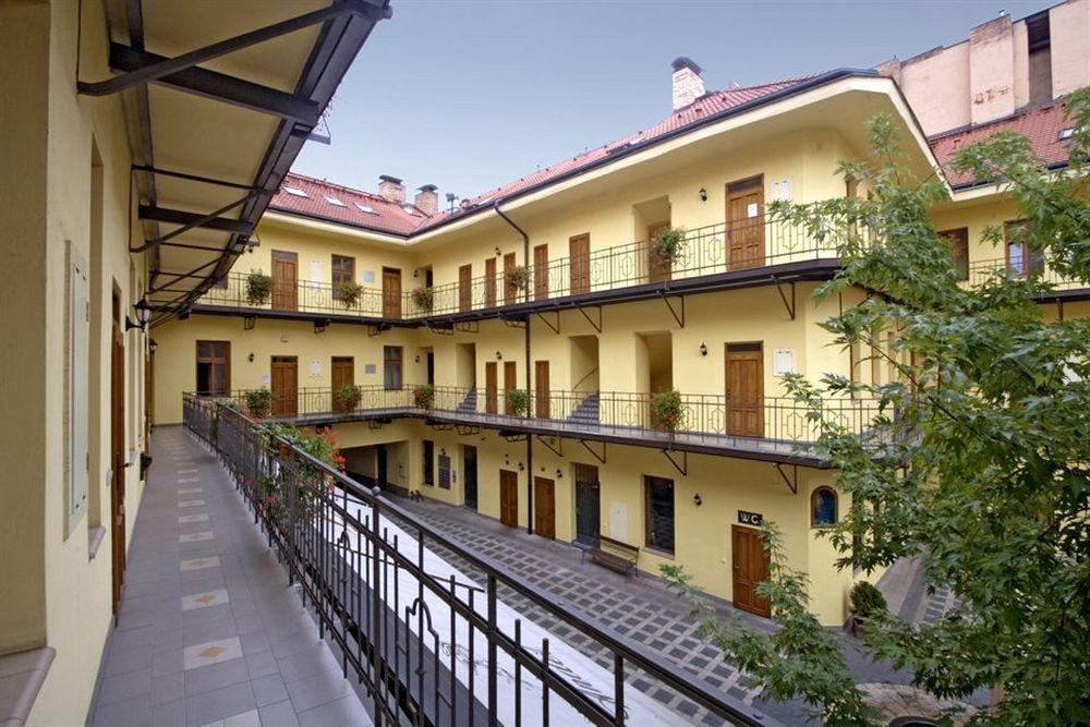 Andel Apartments Praha Praga Exterior foto